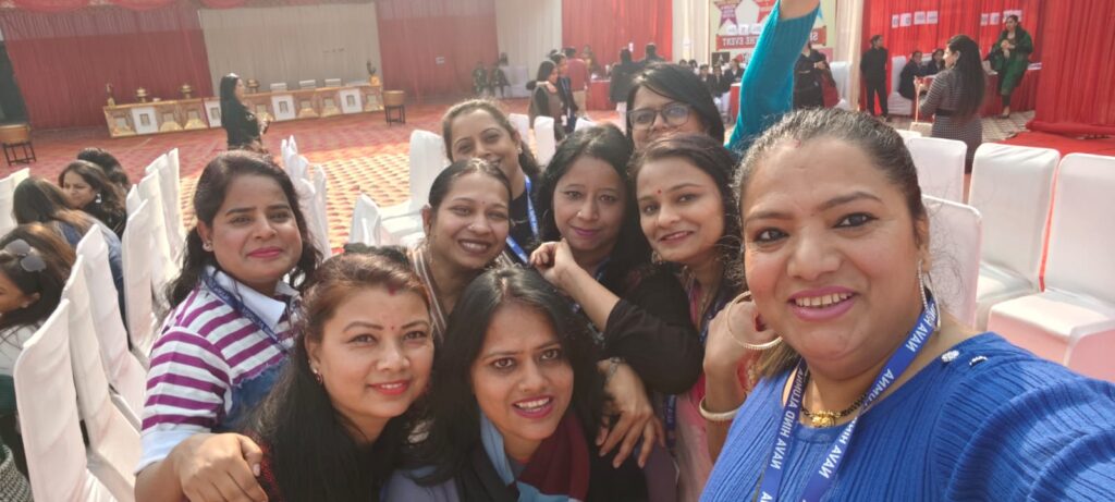 Photo from charuagnihotritiwari18 – Charu Tiwari (2)